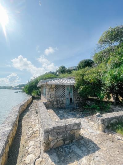 Image No.19-3 Bed Property for sale