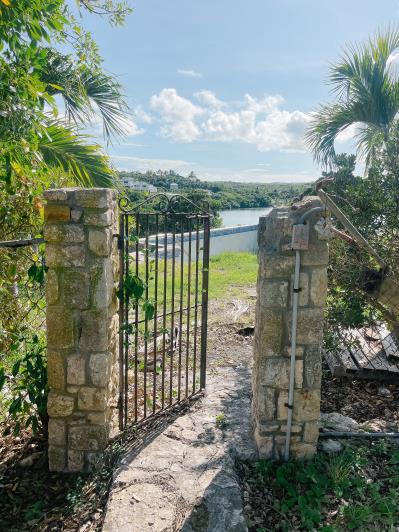 Image No.23-3 Bed Property for sale