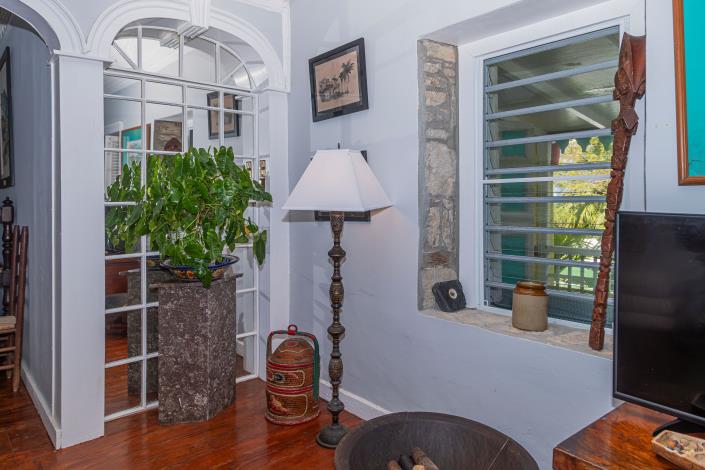 Image No.41-9 Bed Property for sale