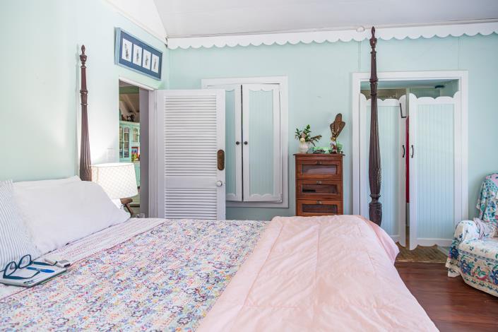 Image No.47-9 Bed Property for sale