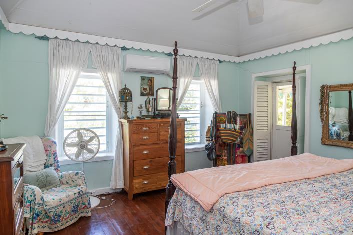 Image No.49-9 Bed Property for sale