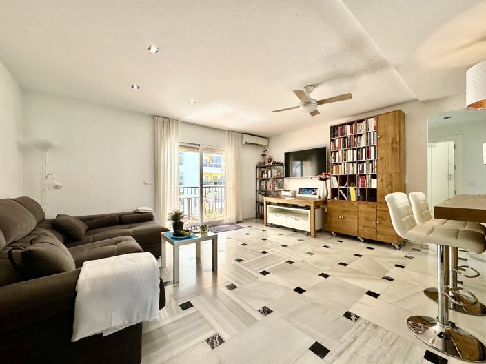 Image No.3-3 Bed Apartment for sale