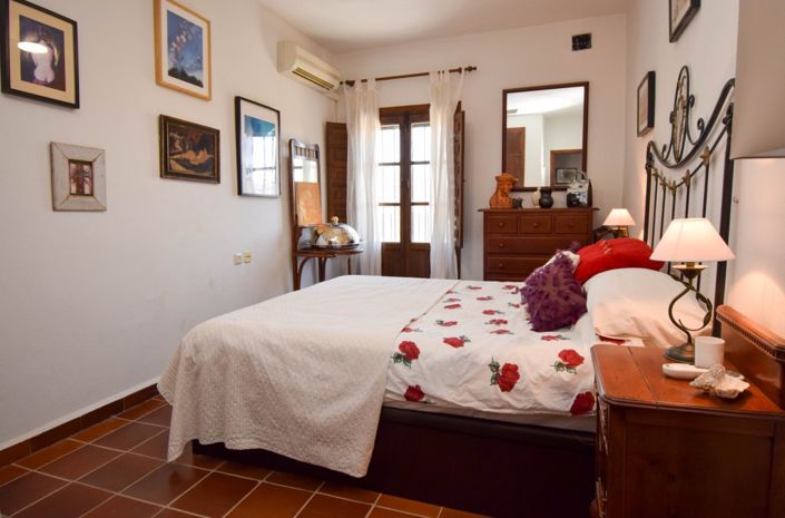 Image No.18-4 Bed Cortijo for sale