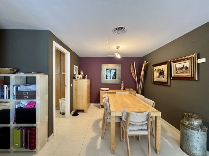 Image No.8-2 Bed Property for sale