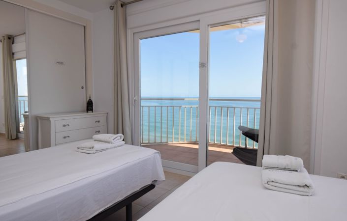 Image No.27-2 Bed Apartment for sale