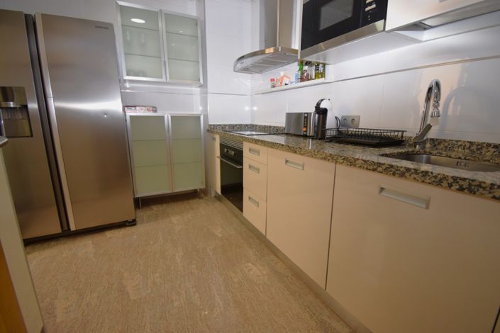 Image No.7-3 Bed Apartment for sale