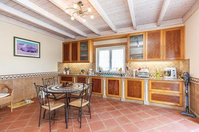 algarve-villa-ptsaov396-11