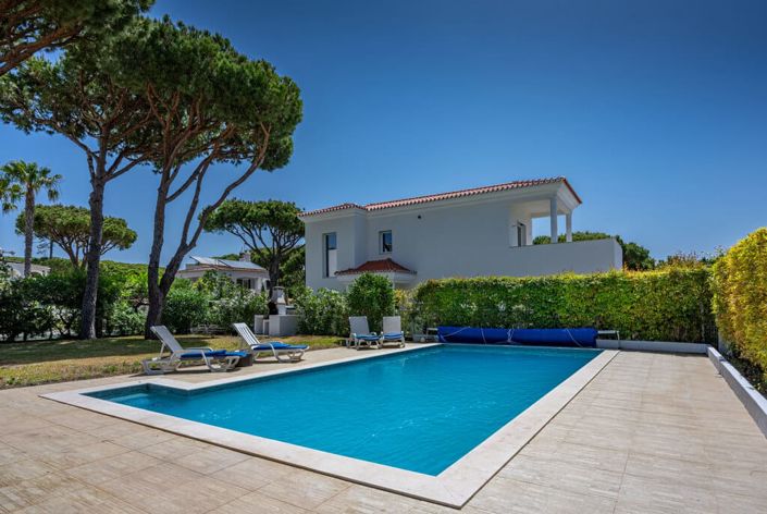 Image No.2-4 Bed Villa for sale