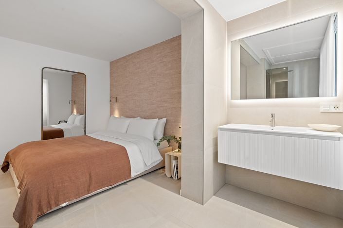 Image No.17-3 Bed Apartment for sale