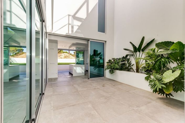 Image No.13-4 Bed Villa for sale