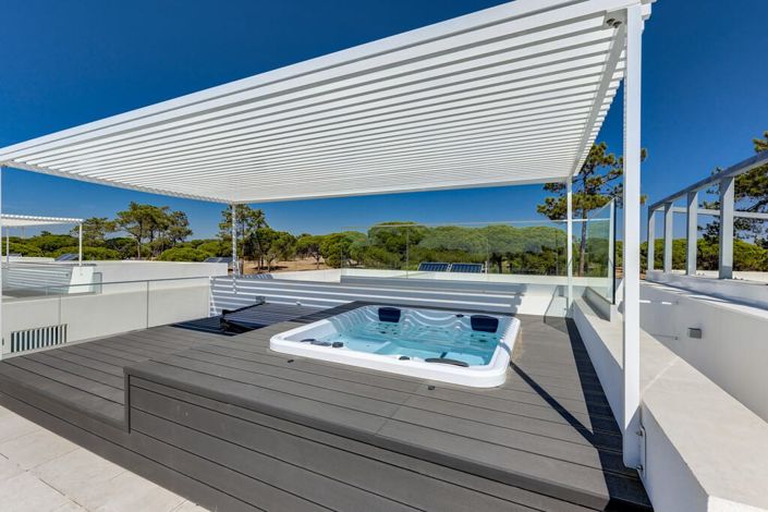 Image No.9-4 Bed Villa for sale