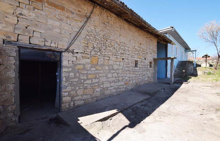 Image No.42-2 Bed House for sale