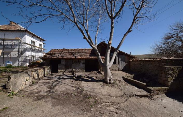 Image No.45-2 Bed House for sale