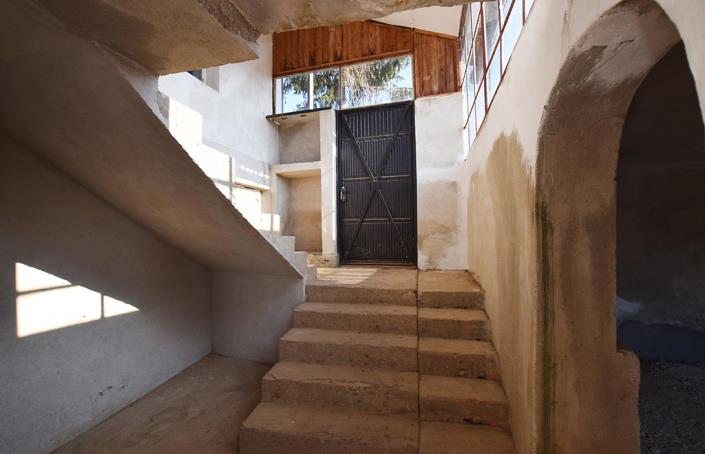 Image No.16-2 Bed House for sale