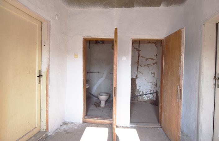 Image No.25-2 Bed House for sale