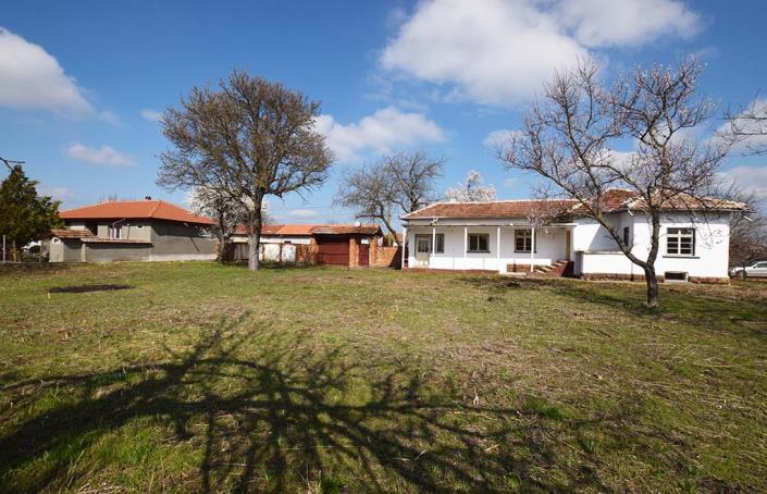 Image No.6-2 Bed House for sale