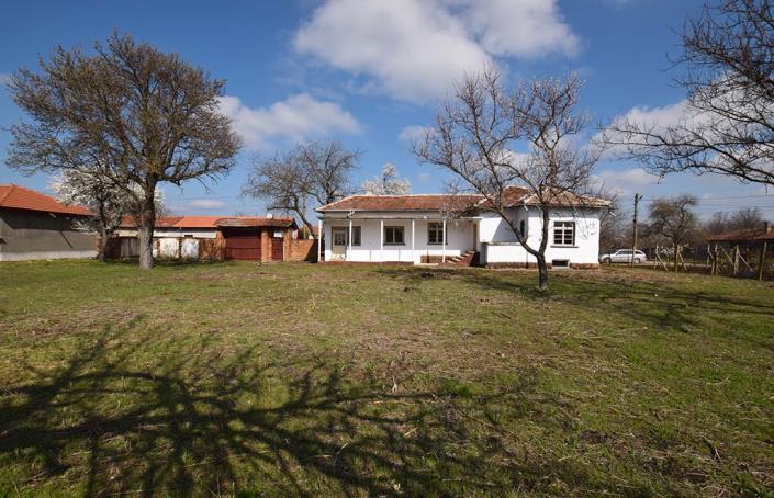 Image No.35-2 Bed House for sale