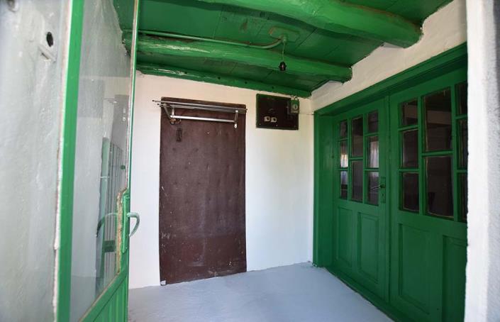 Image No.9-3 Bed House for sale