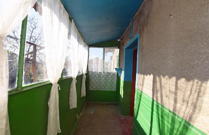 Image No.10-2 Bed House for sale