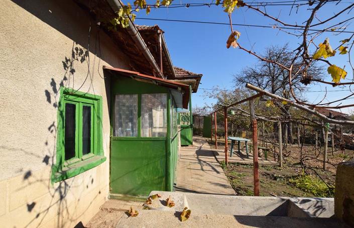 Image No.16-2 Bed House for sale