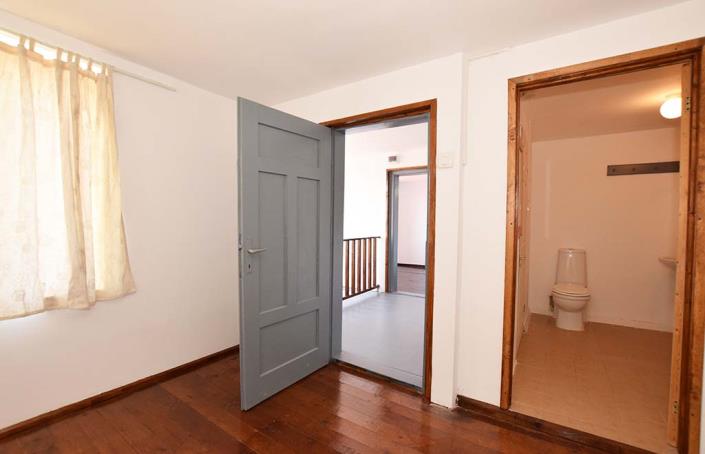 Image No.24-4 Bed House for sale