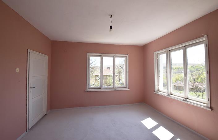 Image No.26-3 Bed House for sale