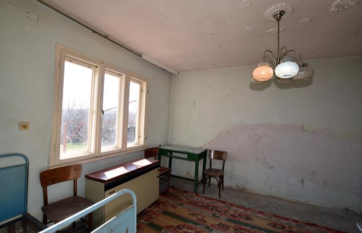 Image No.18-3 Bed House for sale