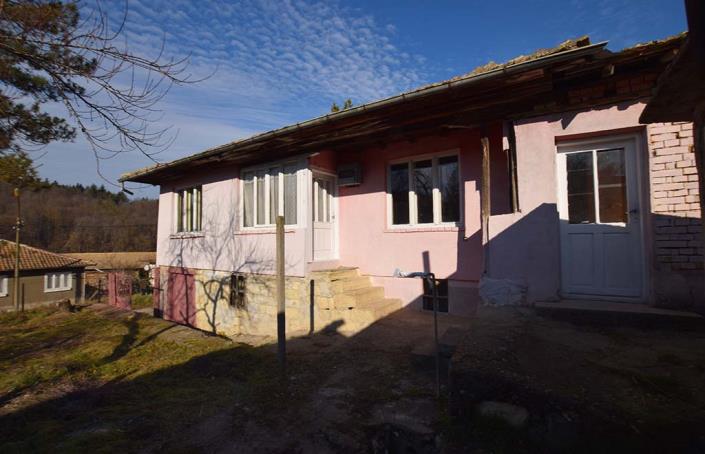 Image No.11-3 Bed House for sale