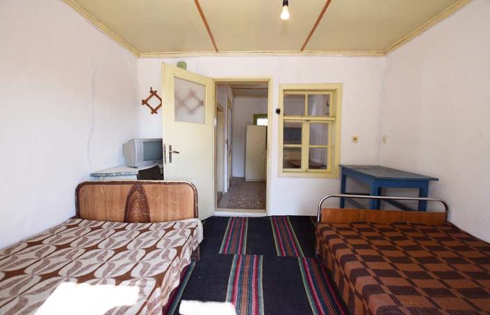 Image No.27-3 Bed House for sale