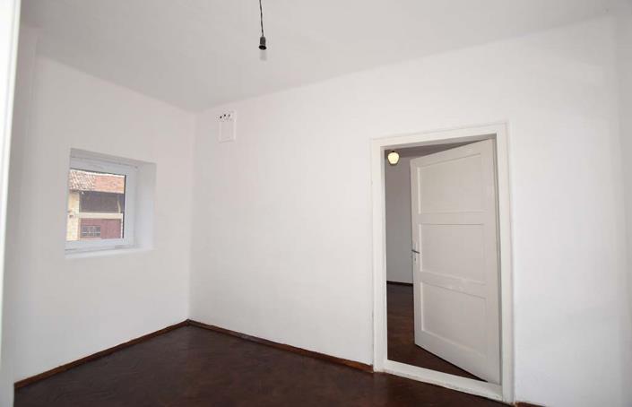 Image No.29-2 Bed House for sale