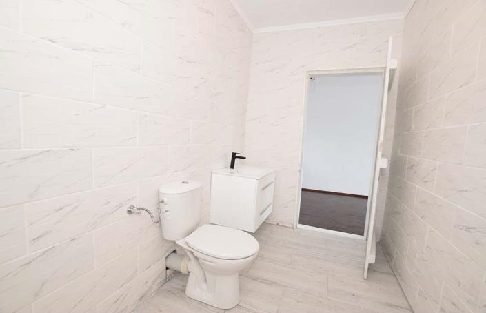 Image No.40-2 Bed House for sale