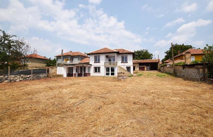 Image No.45-2 Bed House for sale