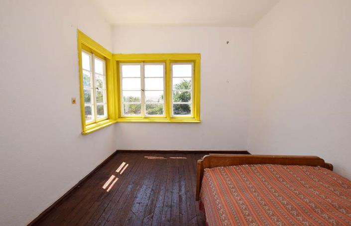 Image No.12-3 Bed House for sale