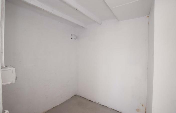 Image No.34-2 Bed House for sale