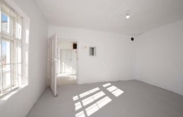 Image No.38-2 Bed House for sale