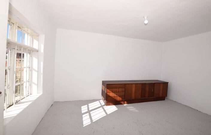 Image No.41-2 Bed House for sale