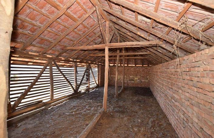 Image No.56-2 Bed House for sale