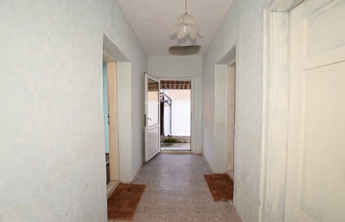 Image No.8-3 Bed House for sale
