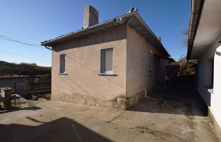 Image No.24-3 Bed House for sale