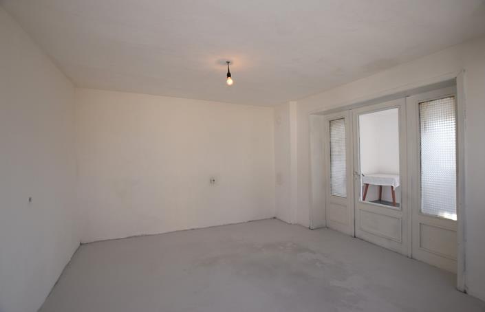 Image No.30-3 Bed House for sale