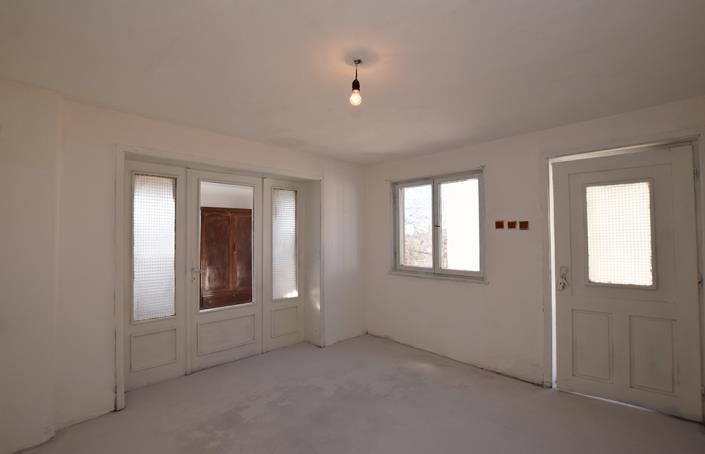 Image No.32-3 Bed House for sale