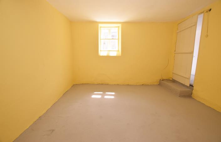 Image No.10-4 Bed House for sale