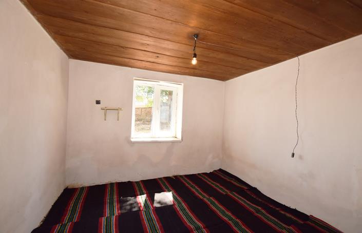 Image No.17-4 Bed House for sale