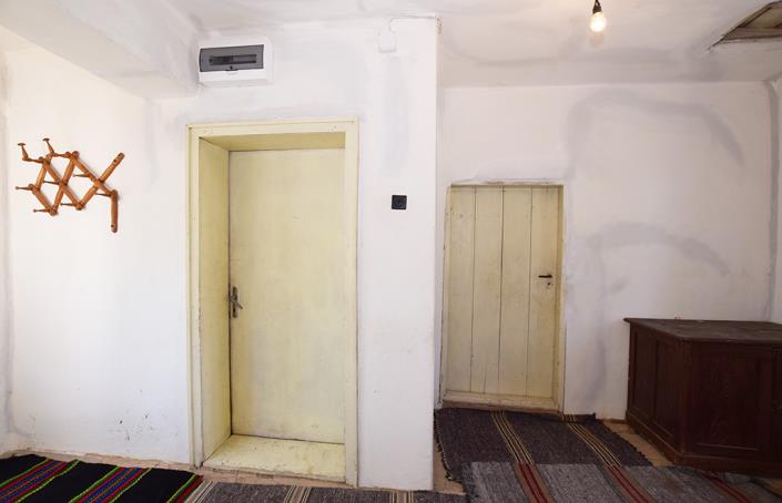 Image No.25-4 Bed House for sale