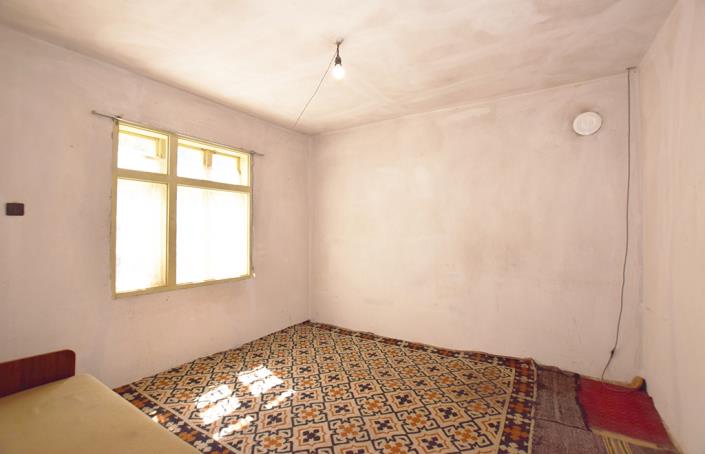 Image No.26-4 Bed House for sale