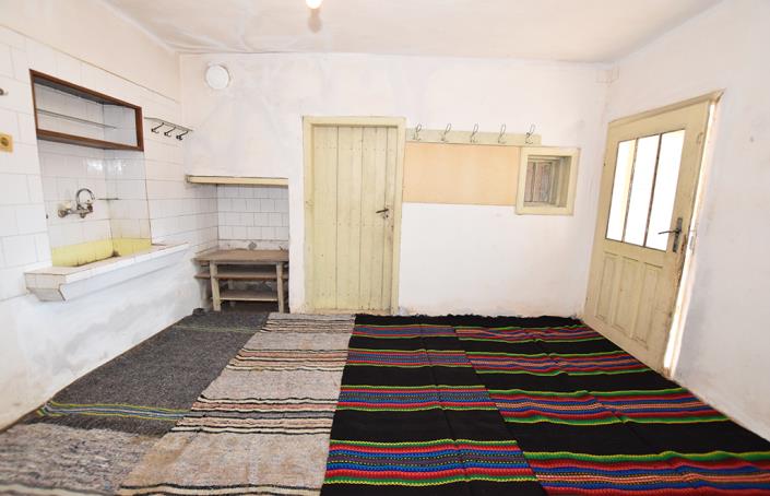 Image No.40-4 Bed House for sale
