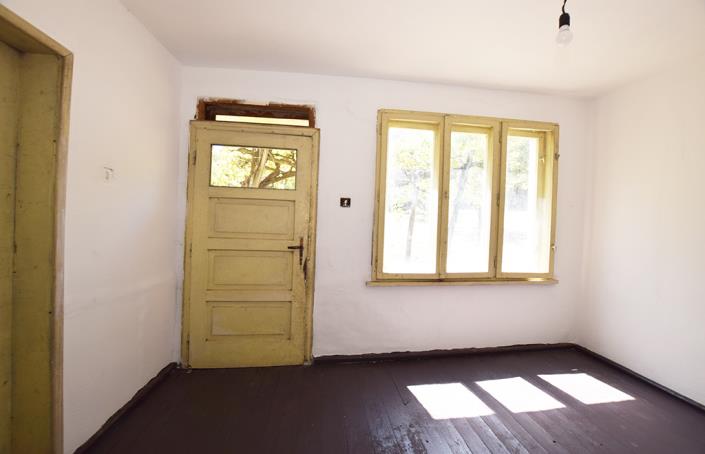 Image No.35-2 Bed House for sale