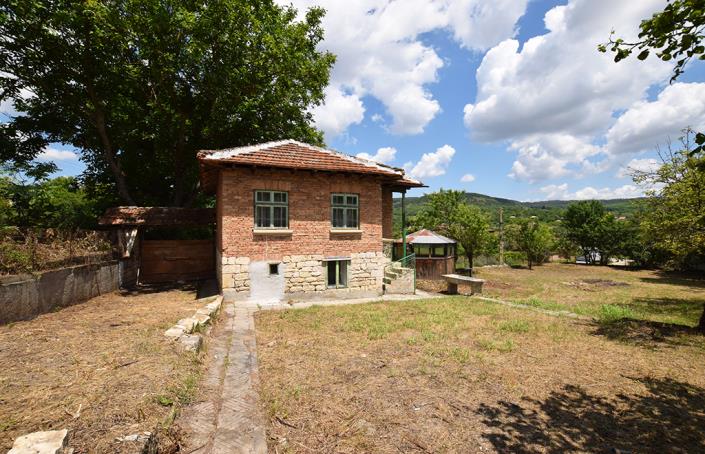 Image No.6-3 Bed House for sale