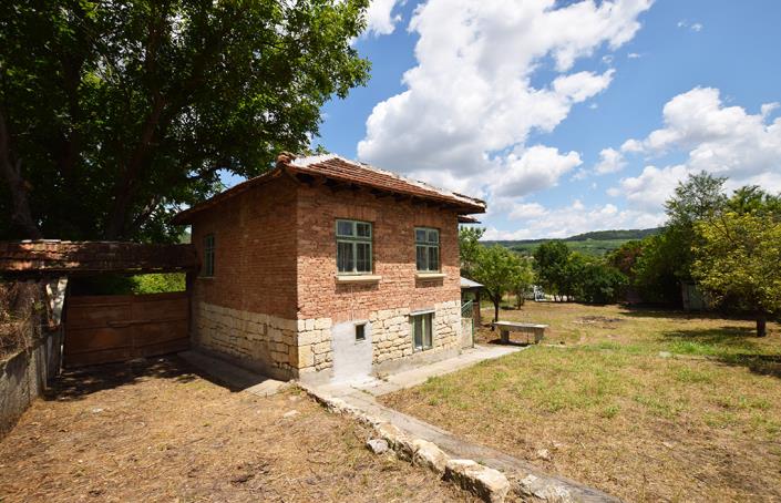 Image No.31-3 Bed House for sale