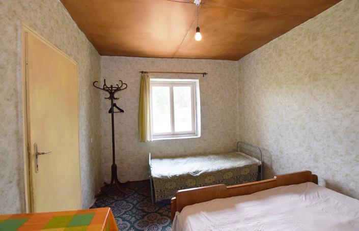 Image No.28-2 Bed House for sale